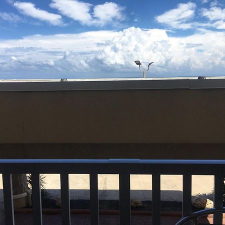 Best Western Plus Galveston Suites Extérieur photo