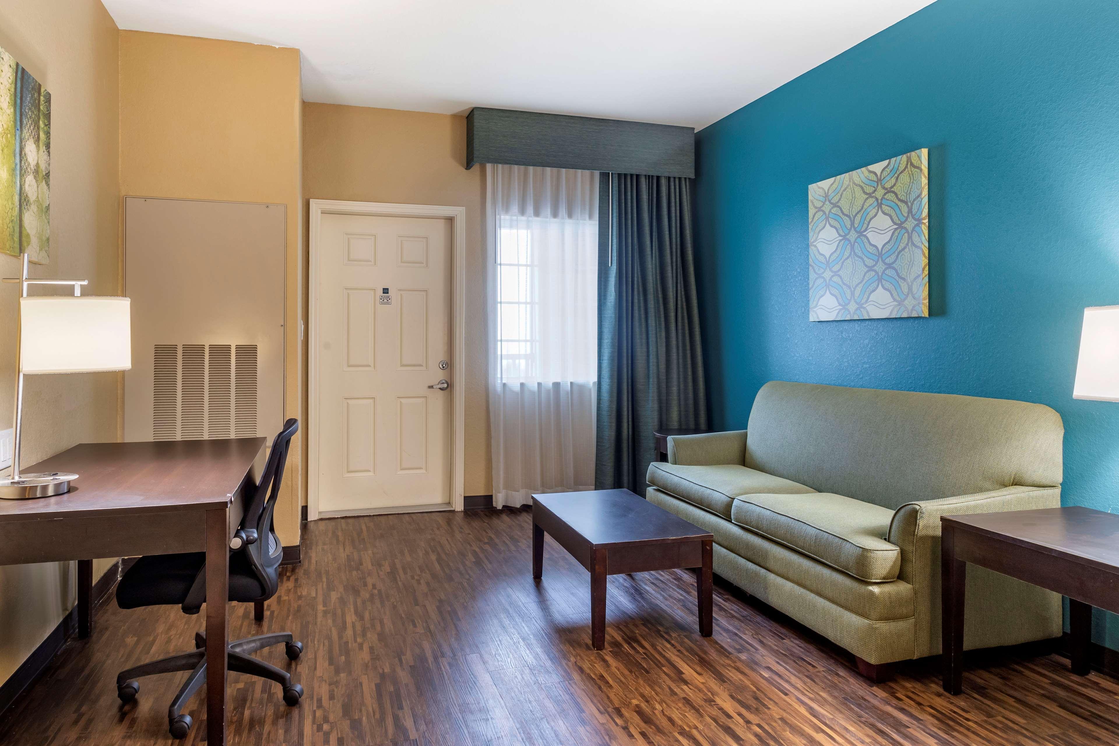 Best Western Plus Galveston Suites Extérieur photo
